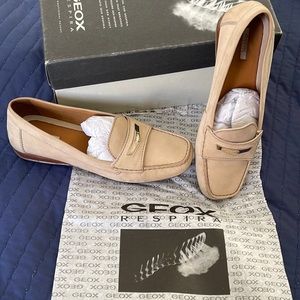 Geox Loafers like new!!!